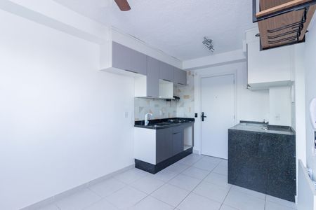 Sala de apartamento para alugar com 2 quartos, 33m² em Jardim Iris, São Paulo