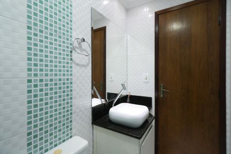Banheiro de apartamento para alugar com 3 quartos, 90m² em Nova Gerti, São Caetano do Sul