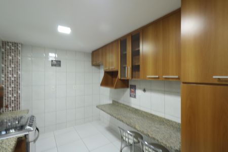 Apartamento para alugar com 90m², 3 quartos e 2 vagas Apartamento para alugar com 90m², 3 quartos e 2 vagasCozinha
