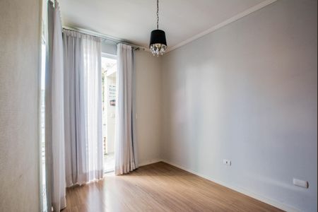 Sala de apartamento para alugar com 2 quartos, 70m² em Vila Pires, Santo André