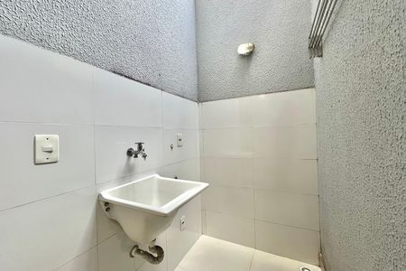 Área de Serviço de apartamento para alugar com 1 quarto, 33m² em Chácara Inglesa, São Paulo