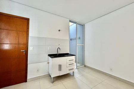 Apartamento para alugar com 33m², 1 quarto e sem vaga Apartamento para alugar com 33m², 1 quarto e sem vagaCozinha