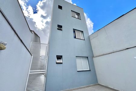 Apartamento para alugar com 33m², 1 quarto e sem vaga Apartamento para alugar com 33m², 1 quarto e sem vagaFachada