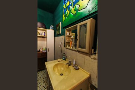 Apartamento à venda com 88m², 3 quartos e sem vaga Apartamento à venda com 88m², 3 quartos e sem vagaBanheiro