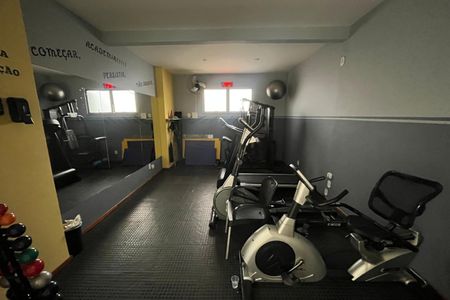 Academia de apartamento para alugar com 3 quartos, 110m² em Jardim Vinte E Cinco de Agosto, Duque de Caxias