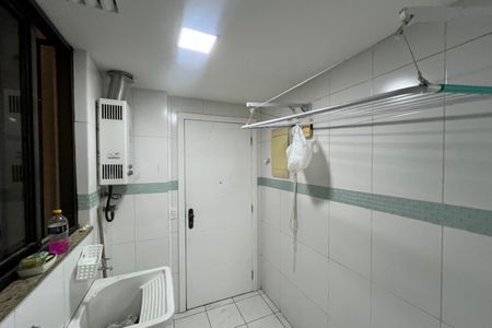 Apartamento para alugar com 110m², 3 quartos e 2 vagas Apartamento para alugar com 110m², 3 quartos e 2 vagasÁrea de Serviço