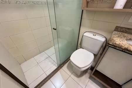 Apartamento para alugar com 110m², 3 quartos e 2 vagas Apartamento para alugar com 110m², 3 quartos e 2 vagasBanheiro 2