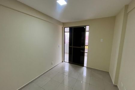 Quarto de apartamento para alugar com 3 quartos, 110m² em Jardim Vinte E Cinco de Agosto, Duque de Caxias