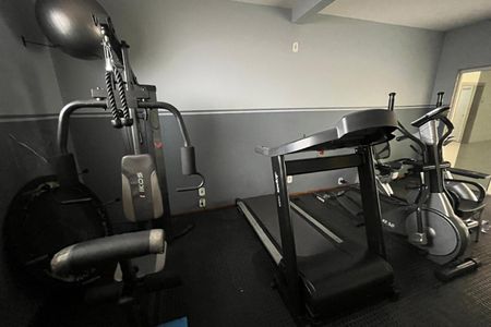 Academia de apartamento para alugar com 3 quartos, 110m² em Jardim Vinte E Cinco de Agosto, Duque de Caxias