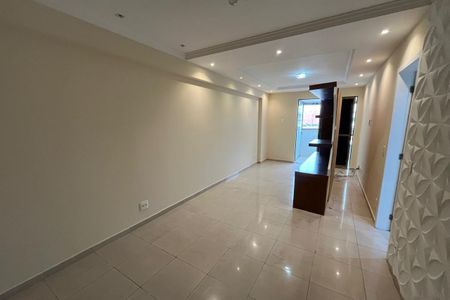 Sala de apartamento para alugar com 3 quartos, 110m² em Jardim Vinte E Cinco de Agosto, Duque de Caxias