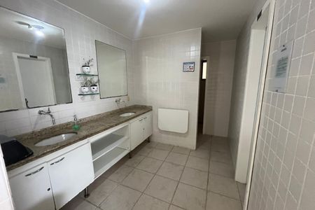 Apartamento para alugar com 110m², 3 quartos e 2 vagas Apartamento para alugar com 110m², 3 quartos e 2 vagasCondomínio