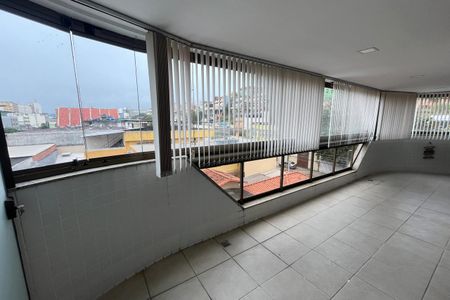 Apartamento para alugar com 110m², 3 quartos e 2 vagas Apartamento para alugar com 110m², 3 quartos e 2 vagasVaranda