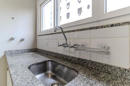 Apartamento para alugar com 240m², 3 quartos e 1 vaga Apartamento para alugar com 240m², 3 quartos e 1 vagaCozinha