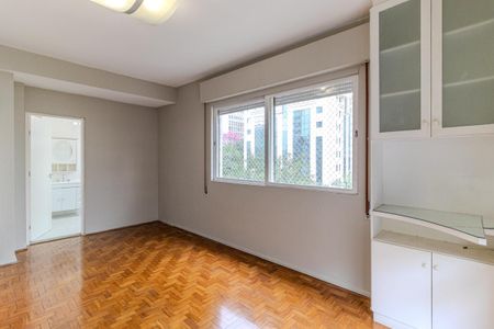 Apartamento para alugar com 240m², 3 quartos e 1 vaga Apartamento para alugar com 240m², 3 quartos e 1 vagaSuíte