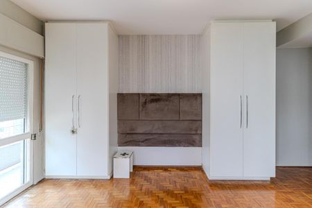 Apartamento para alugar com 240m², 3 quartos e 1 vaga Apartamento para alugar com 240m², 3 quartos e 1 vagaSuíte