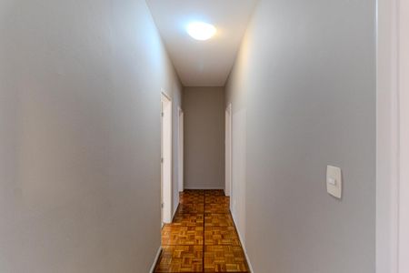 Apartamento para alugar com 240m², 3 quartos e 1 vaga Apartamento para alugar com 240m², 3 quartos e 1 vagaCorredor