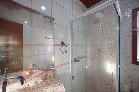Casa para alugar com 180m², 3 quartos e 2 vagasBanheiro da Suíte