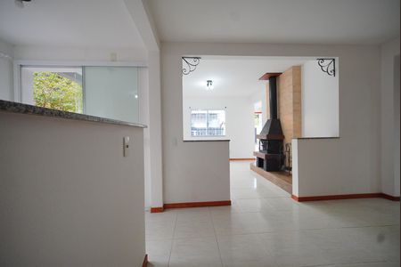 Casa para alugar com 180m², 3 quartos e 2 vagasCopa