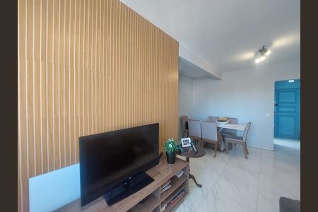 Apartamento à venda com 70m², 3 quartos e 2 vagas Apartamento à venda com 70m², 3 quartos e 2 vagasSala