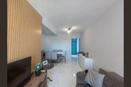 Apartamento à venda com 70m², 3 quartos e 2 vagas Apartamento à venda com 70m², 3 quartos e 2 vagasSala