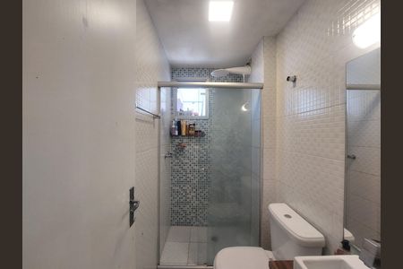 Apartamento à venda com 70m², 3 quartos e 2 vagas Apartamento à venda com 70m², 3 quartos e 2 vagasBanheiro