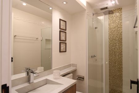 Apartamento para alugar com 90m², 2 quartos e 2 vagasBanheiro social