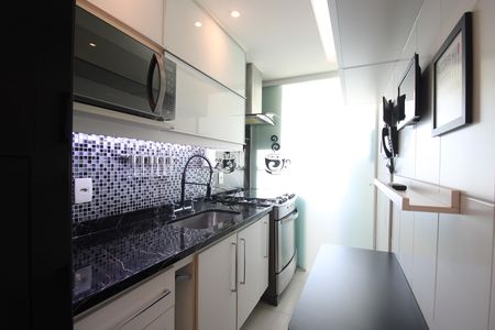 Apartamento para alugar com 90m², 2 quartos e 2 vagasCozinha