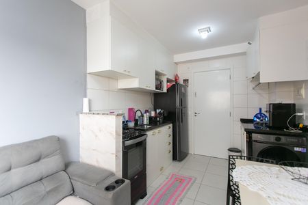 Apartamento à venda com 32m², 2 quartos e sem vaga Apartamento à venda com 32m², 2 quartos e sem vagaSala / Cozinha