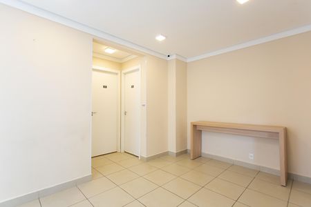 Apartamento à venda com 32m², 2 quartos e sem vaga Apartamento à venda com 32m², 2 quartos e sem vagaÁrea comum - Salão de Festas