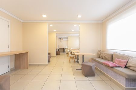 Apartamento à venda com 32m², 2 quartos e sem vaga Apartamento à venda com 32m², 2 quartos e sem vagaÁrea comum - Salão de Festas