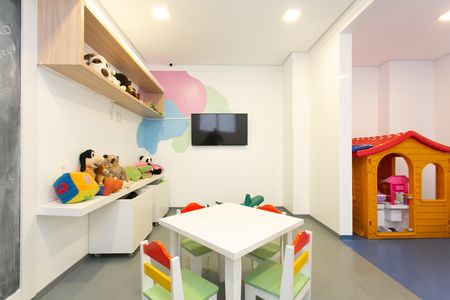 Apartamento à venda com 32m², 2 quartos e sem vaga Apartamento à venda com 32m², 2 quartos e sem vagaÁrea comum - Brinquedoteca