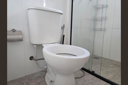 Apartamento à venda com 60m², 2 quartos e 1 vaga Apartamento à venda com 60m², 2 quartos e 1 vagaBanheiro Social