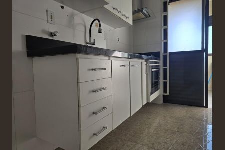 Apartamento à venda com 60m², 2 quartos e 1 vaga Apartamento à venda com 60m², 2 quartos e 1 vagaCozinha