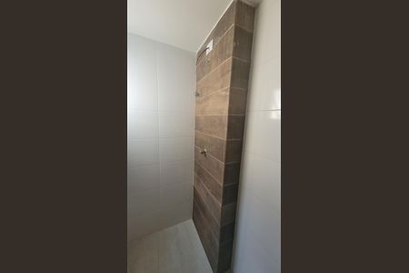 Studio à venda com 28m², 1 quarto e sem vaga Studio à venda com 28m², 1 quarto e sem vagaBanheiro