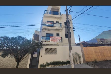 Studio à venda com 28m², 1 quarto e sem vaga Studio à venda com 28m², 1 quarto e sem vagaFachada