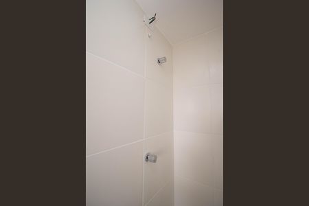 Banheiro de kitnet/studio à venda com 1 quarto, 17m² em Chácara Inglesa, São Paulo