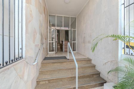 Fachada de apartamento à venda com 3 quartos, 75m² em Bela Vista, São Paulo