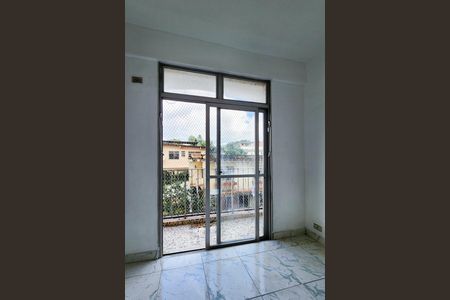 Apartamento para alugar com 77m², 2 quartos e 1 vaga Apartamento para alugar com 77m², 2 quartos e 1 vagaVaranda da sala
