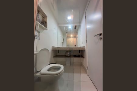 Studio para alugar com 25m², 1 quarto e sem vaga Studio para alugar com 25m², 1 quarto e sem vagaBanheiro