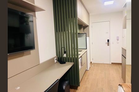 Studio para alugar com 25m², 1 quarto e sem vaga Studio para alugar com 25m², 1 quarto e sem vagaSala / Quarto
