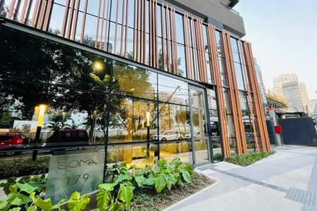 Studio para alugar com 25m², 1 quarto e sem vaga Studio para alugar com 25m², 1 quarto e sem vagaFachada