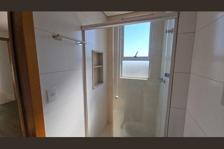 Apartamento para alugar com 167m², 2 quartos e 2 vagas