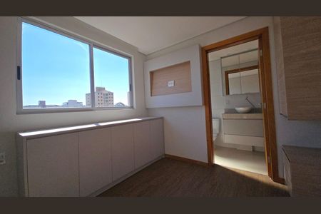 Apartamento para alugar com 167m², 2 quartos e 2 vagas