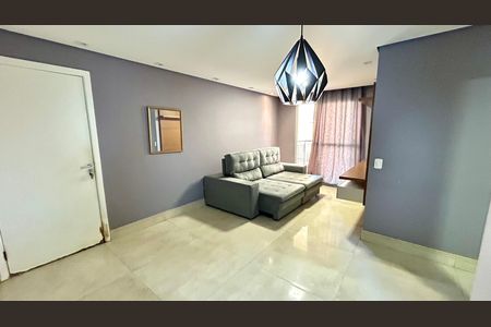 Sala de apartamento para alugar com 3 quartos, 76m² em Picanço, Guarulhos
