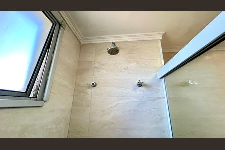 Banheiro da Suíte de apartamento para alugar com 3 quartos, 76m² em Picanço, Guarulhos