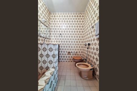 Casa para alugar com 150m², 4 quartos e 3 vagas Casa para alugar com 150m², 4 quartos e 3 vagasBanheiro da suíte