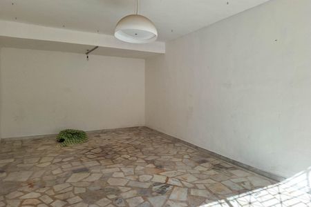 Casa para alugar com 150m², 4 quartos e 3 vagas Casa para alugar com 150m², 4 quartos e 3 vagasGaragem