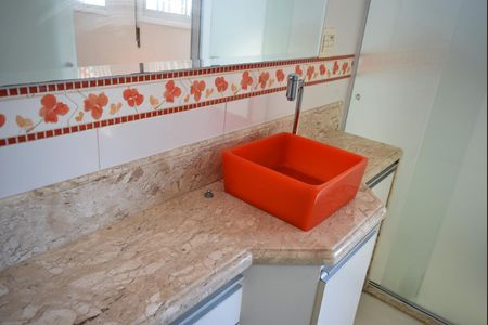 Casa para alugar com 200m², 3 quartos e 3 vagasBanheiro da Suíte 2