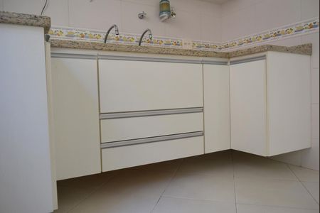 Casa para alugar com 200m², 3 quartos e 3 vagasCozinha