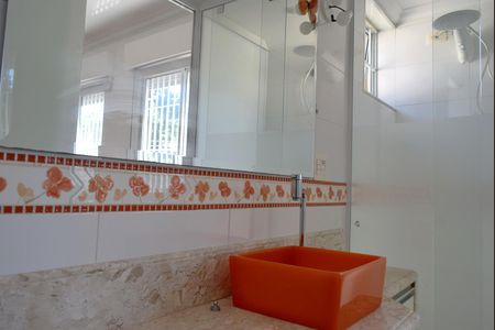 Casa para alugar com 200m², 3 quartos e 3 vagasBanheiro da Suíte 2